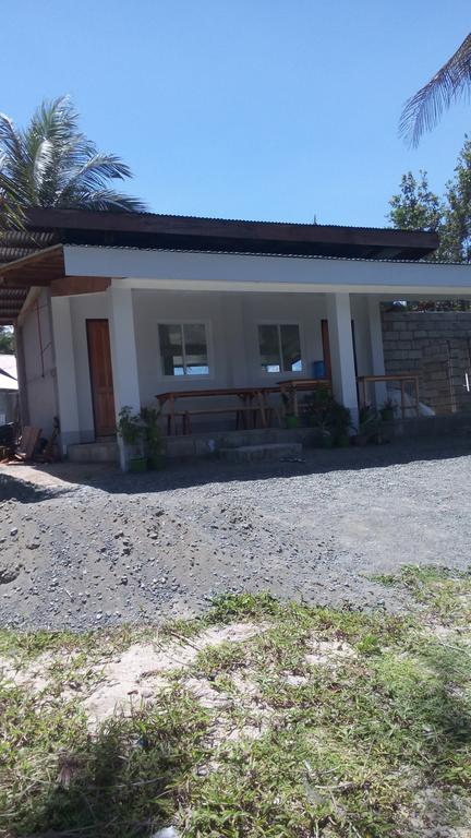 Nigella'S Beach House Hotel Baler Esterno foto